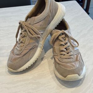 Gola Women's Beige Sneakers